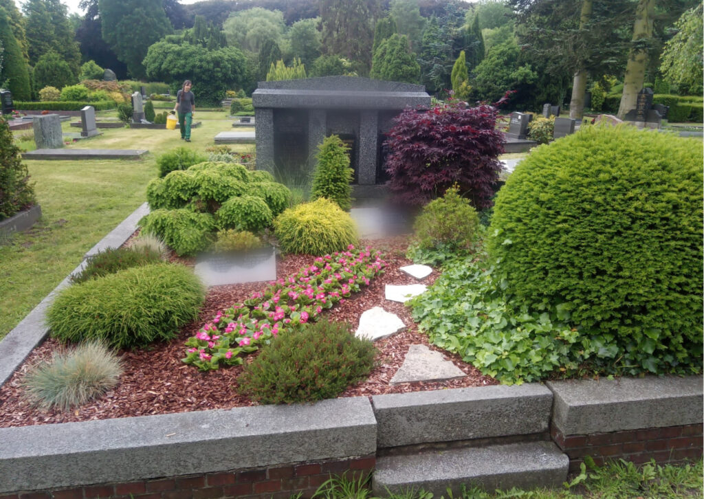 Grabpflege Gartencenter und Gärtner in MoormerlandNeermoor